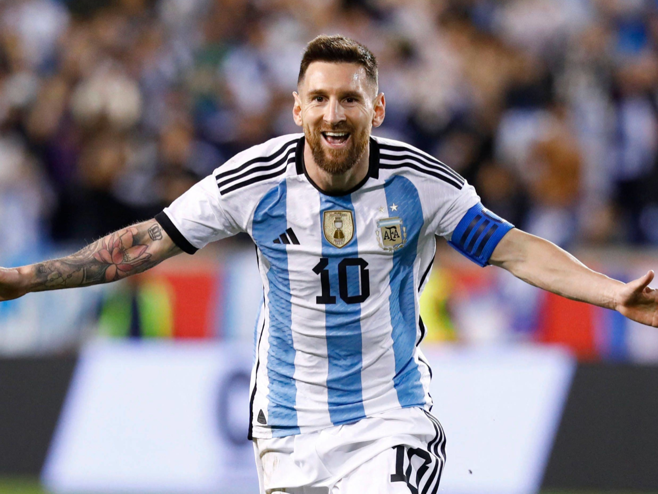 Messi Cashing in on his Instagram Posts