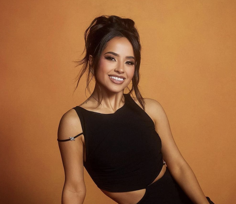 Becky G mistaken as staff at investor conference