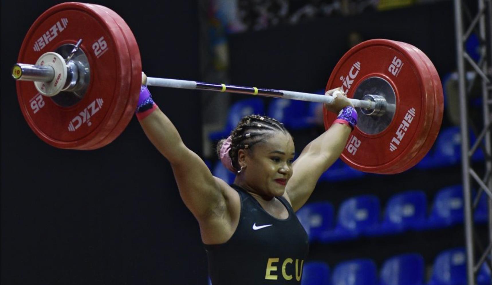 Ecuadorian Neisi Dajomes shines at Pan American Weightlifting Championship