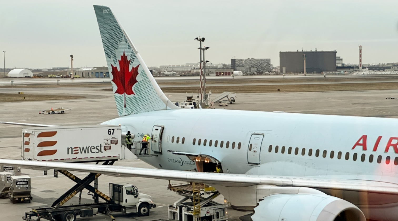 Air Canada flight returns to Toronto Pearson shortly after takeoff due to & …