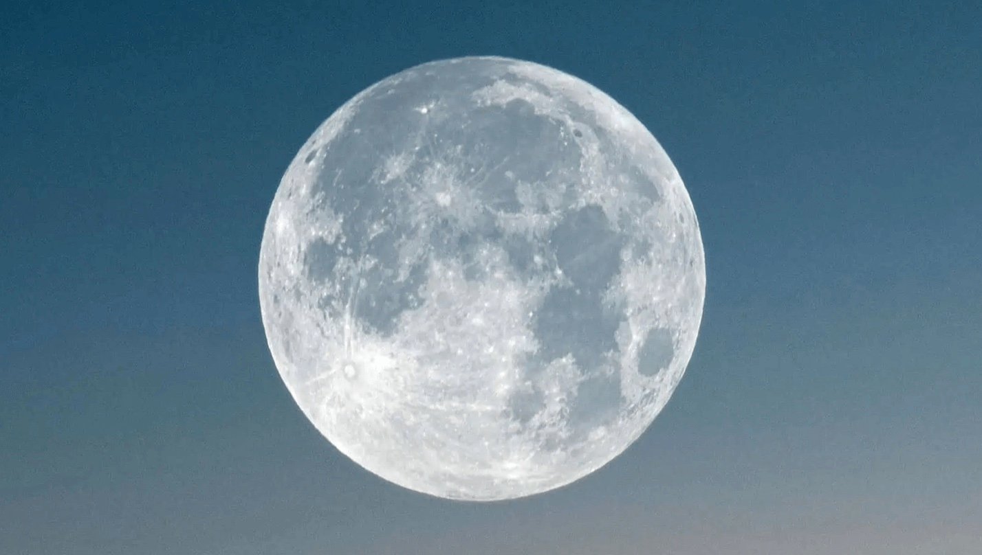 Brightest October full moon in 17 years rises over Ontario this week
