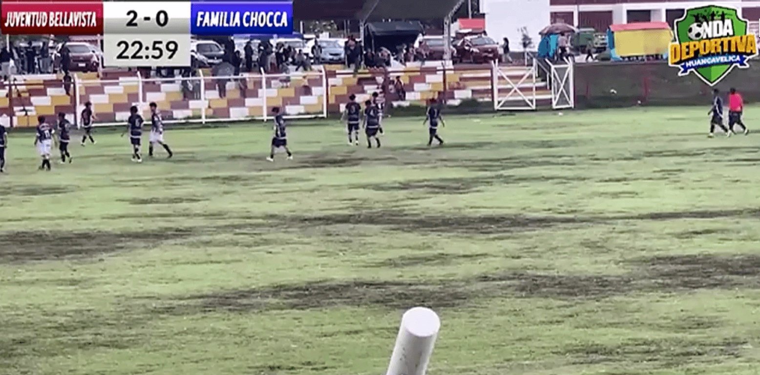 Lightning strike kills football player during match in Peru