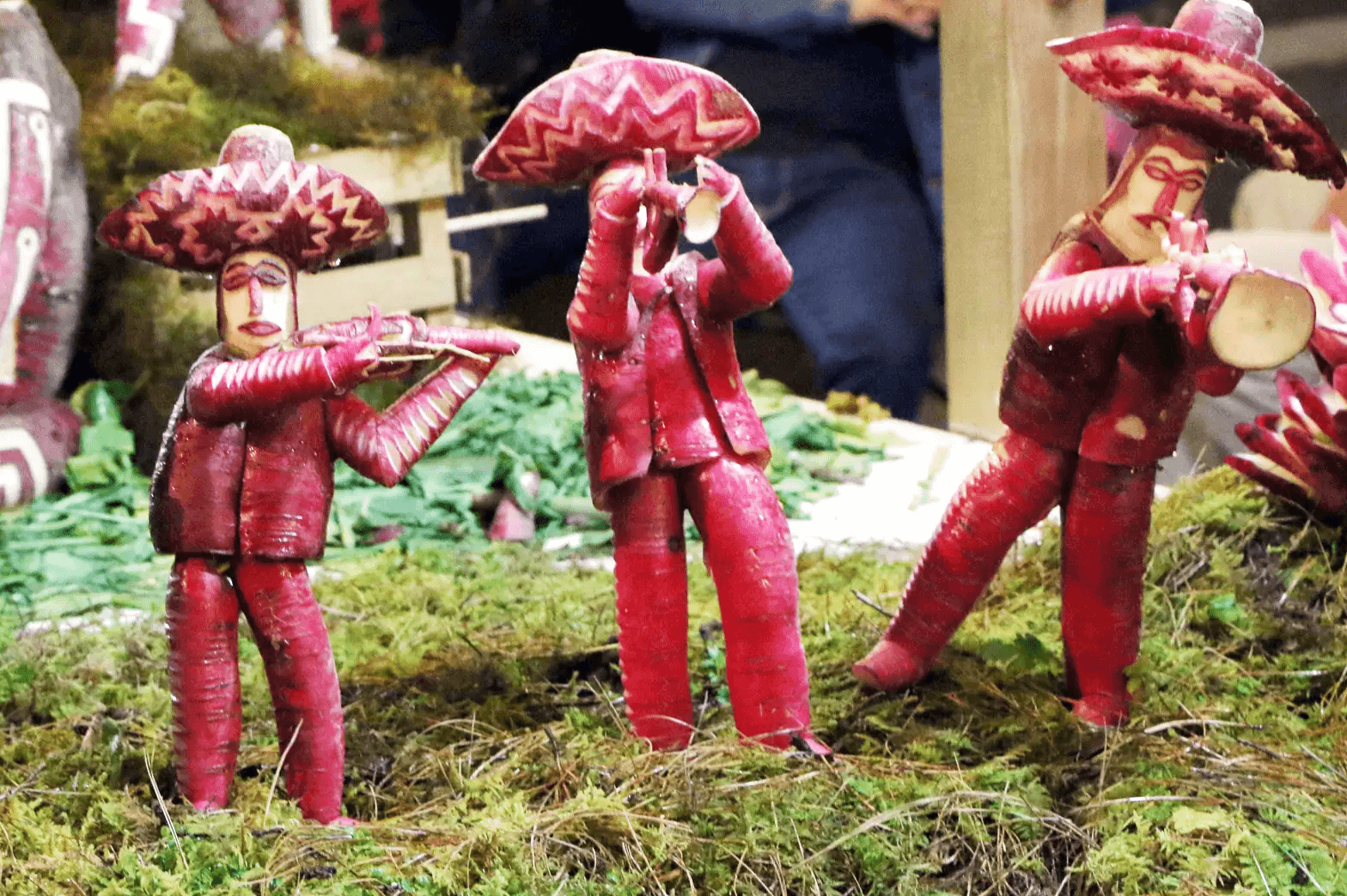 Mexico’s radish-carving contest draws thousands to Oaxaca