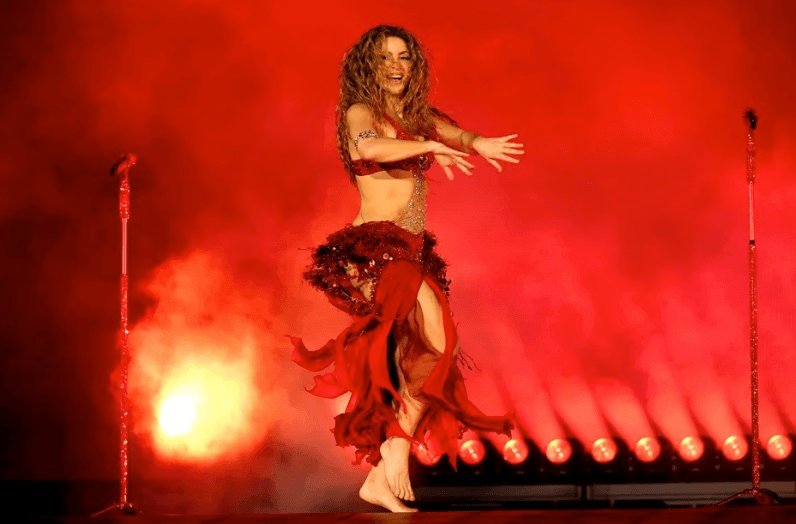 Shakira Cancels Lima Concert After Being Hospitalized For Abdominal Issue